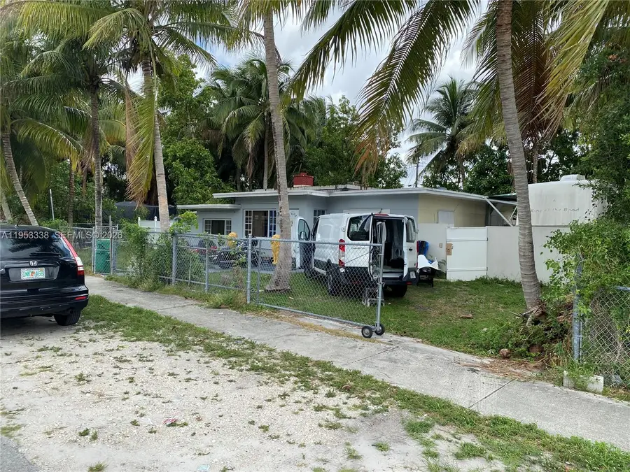 1455 NW 112th St, Miami, FL 33167 - Image #2