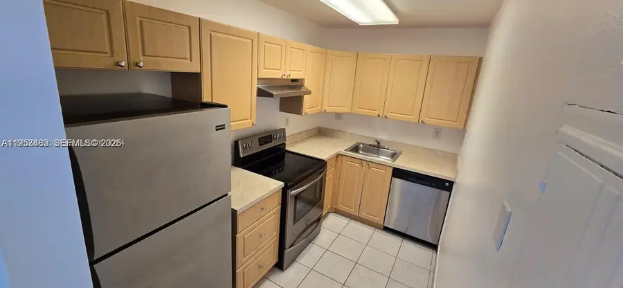 405 S Pine Island Rd #202D, Plantation, FL 33324 - #2