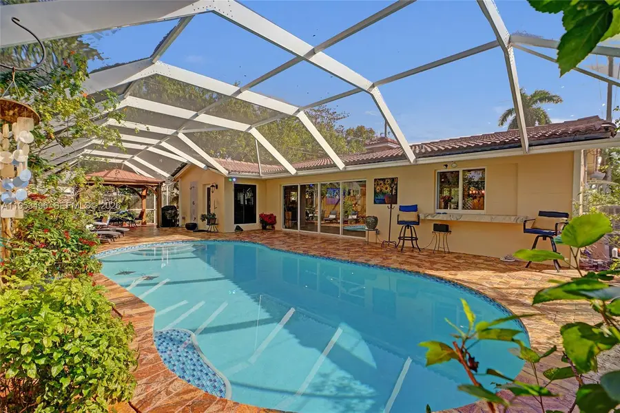 1237 Garfield St, Hollywood, FL 33019 - Image #3