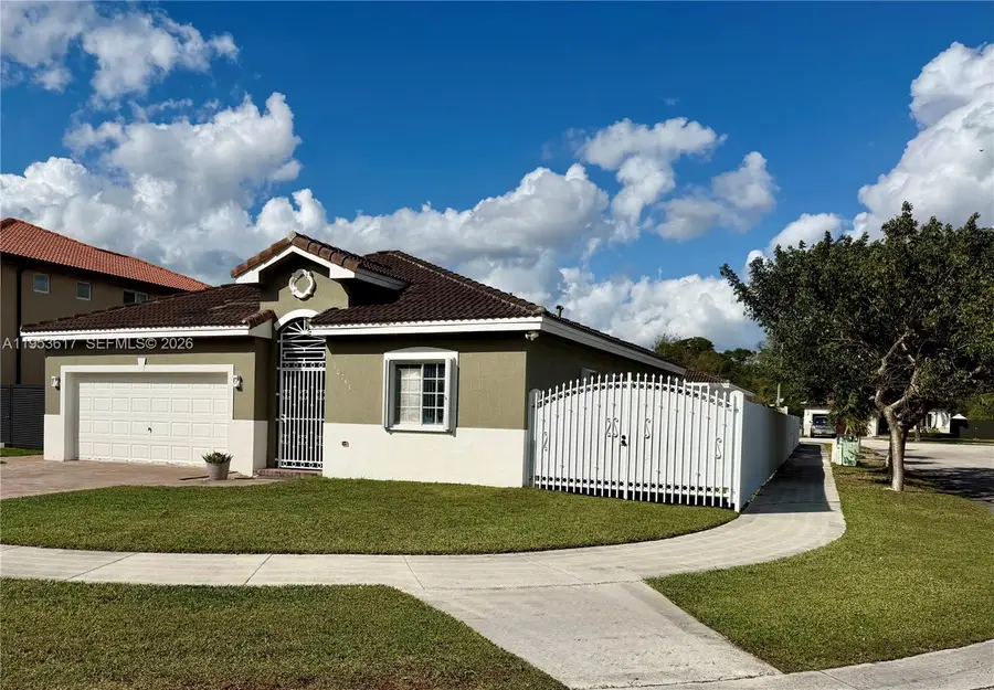 10753 SW 229th St, Miami, FL 33170 - Image #3