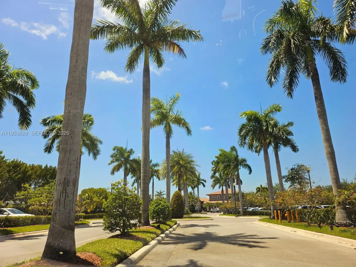 22526 SW 89th Pl, Cutler Bay, FL 33190 - Image #1