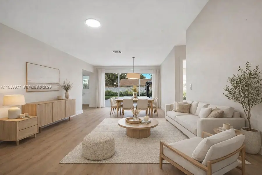 7091 Harding St, Hollywood, FL 33024 - Image #3