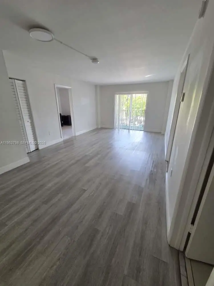 4717 NW 7th St #304-10, Miami, FL 33126 - Image #1