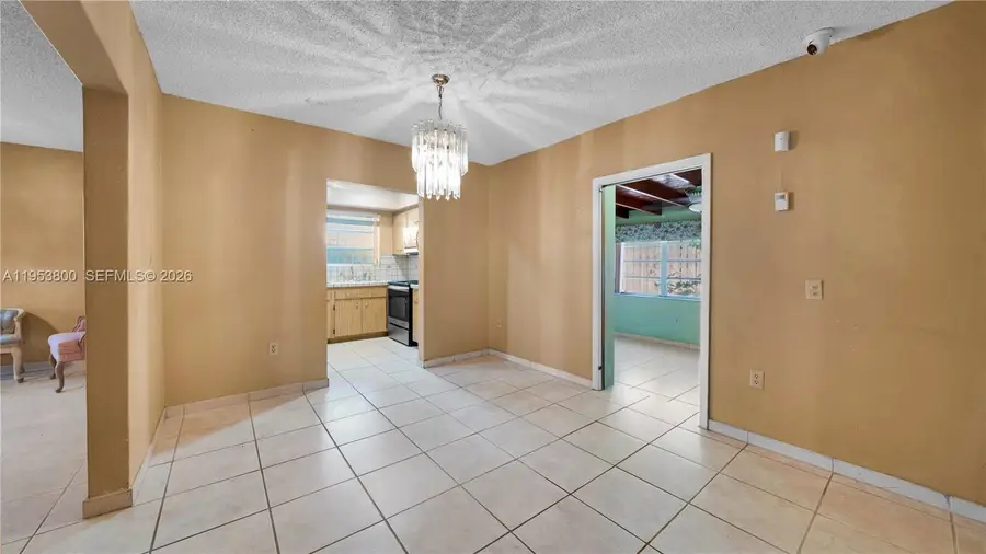 2615 SW 32nd Ave, Miami, FL 33133 - Image #3