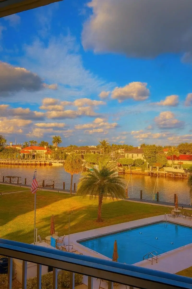 230 N Federal Hwy #305, Deerfield Beach, FL 33441 - Image #1