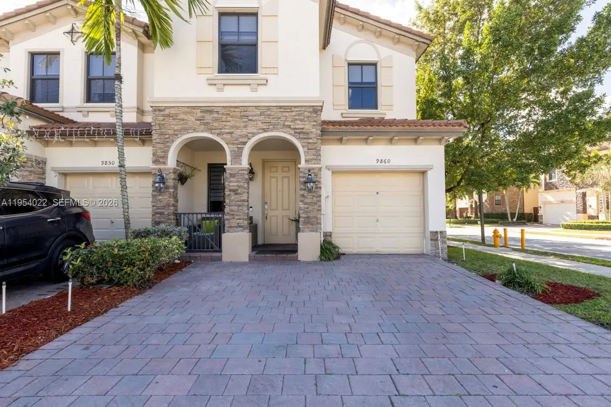 9860 NW 88th St, Doral, FL 33178 - Image #1