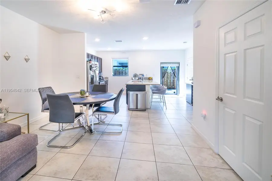 1540 SW 28th St, Fort Lauderdale, FL 33315 - Image #3