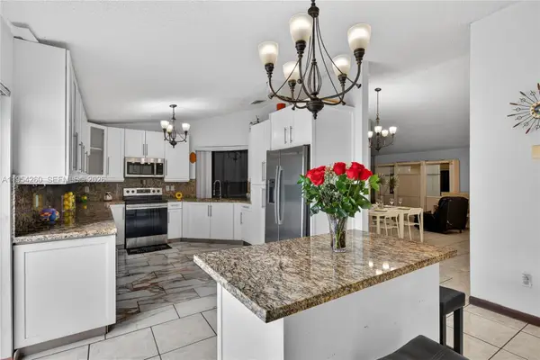 17307 SW 115th Ave, Miami, FL 33157