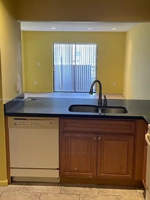 20815 NE 8th Ct #201-20, Miami, FL 33179 - Image #2