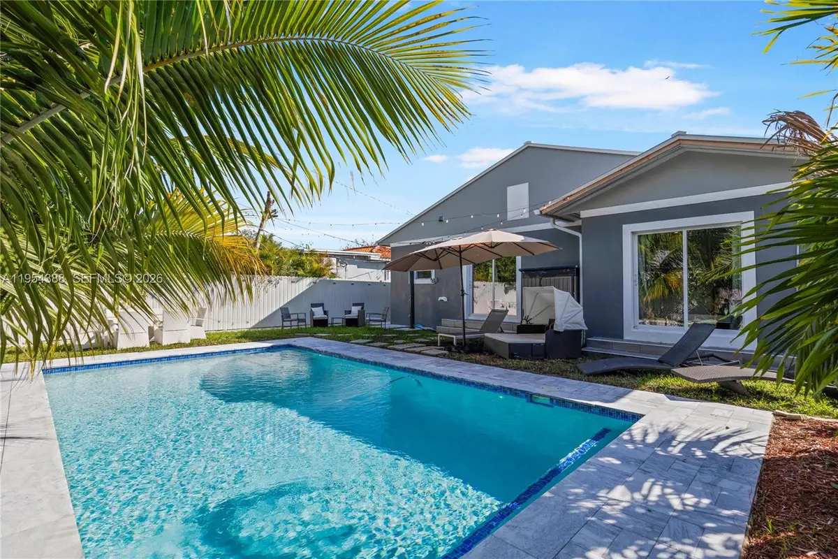 1041 NW 73rd St, Miami, FL 33150 - Image #1