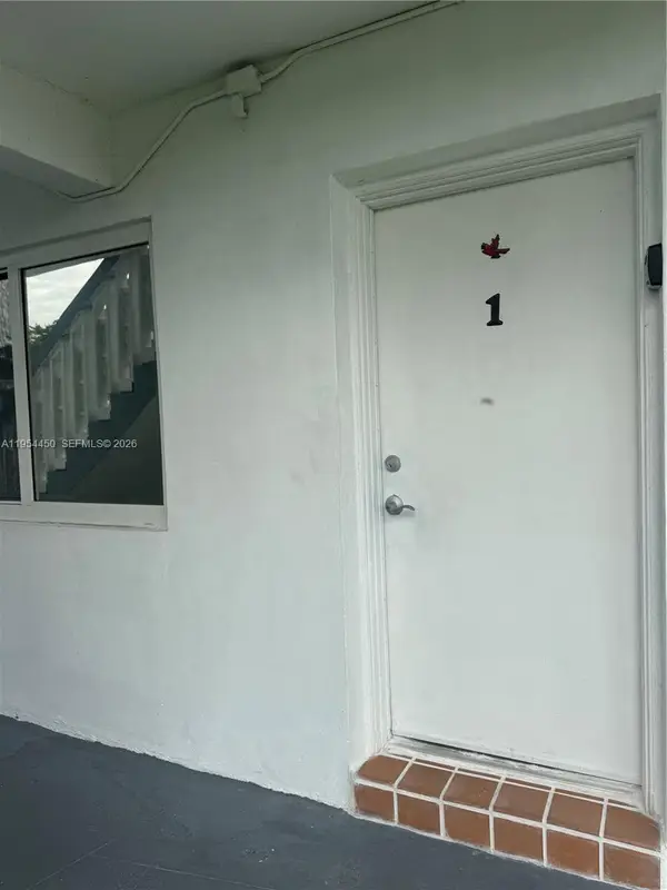 55 NW 204th St #1, Miami Gardens, FL 33169