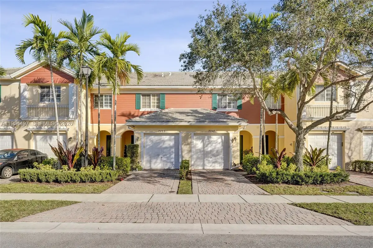 7717 Paddock Pl, Davie, FL 33328 - Image #1