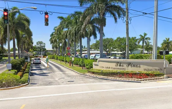 1521 NW 18th Ave #101, Delray Beach, FL 33445