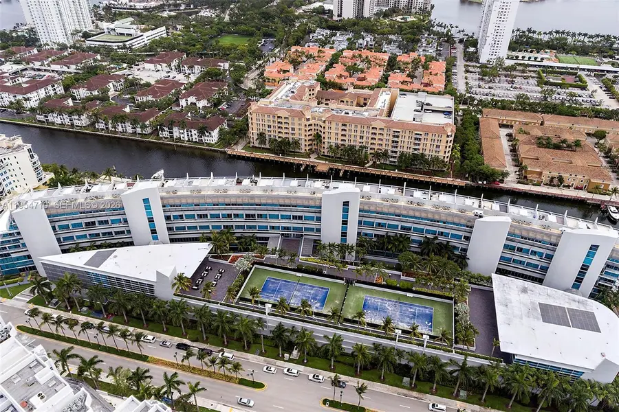 2950 NE 188th St #302, Aventura, FL 33180 - Image #2