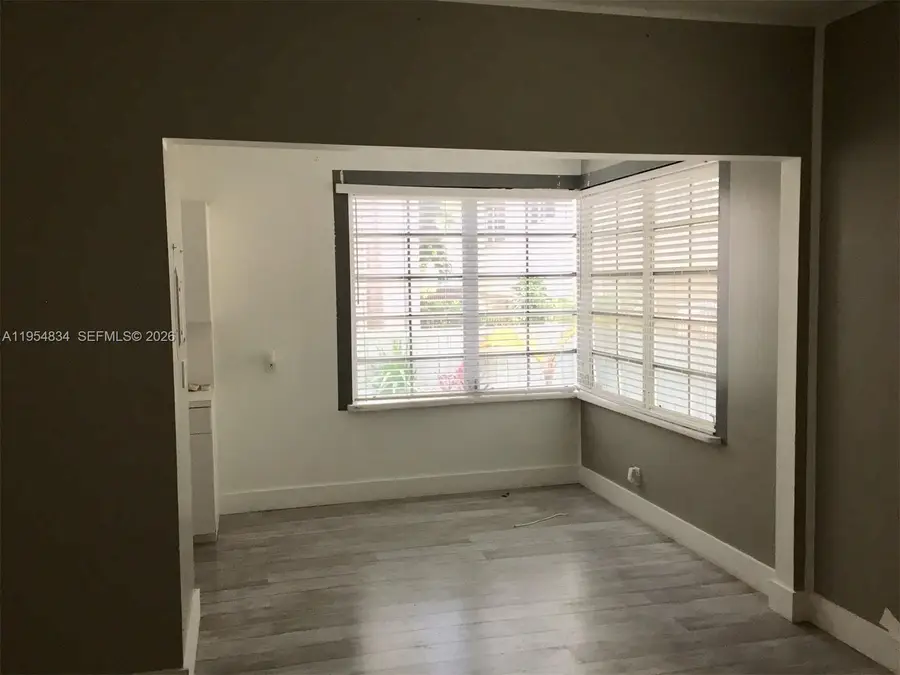 610 8th St #103, Miami Beach, FL 33139 - Image #2