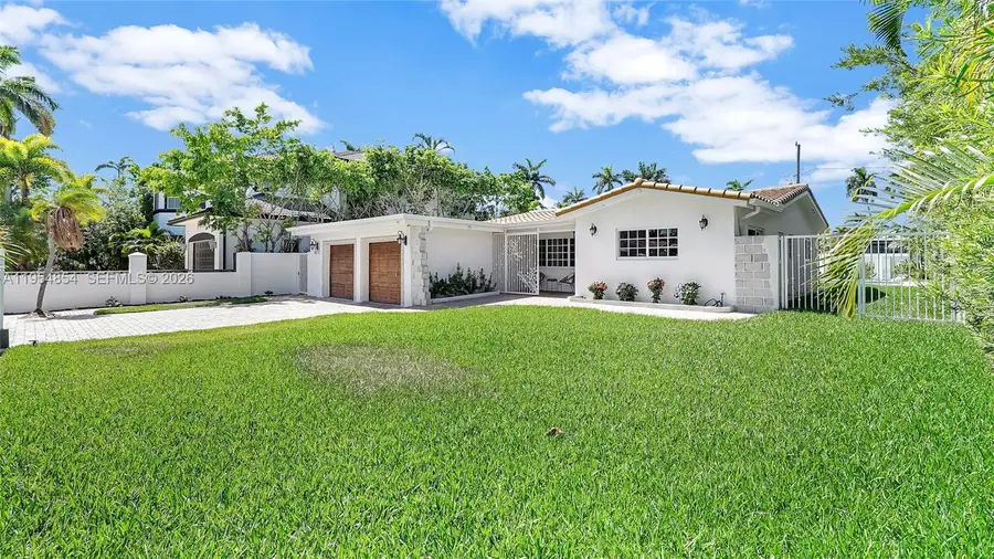 1311 Pierce St, Hollywood, FL 33019 - Image #3