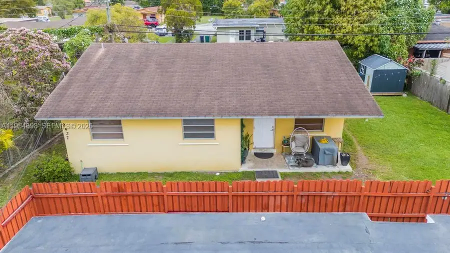 9435-9437 SW 39th St, Miami, FL 33165 - #3