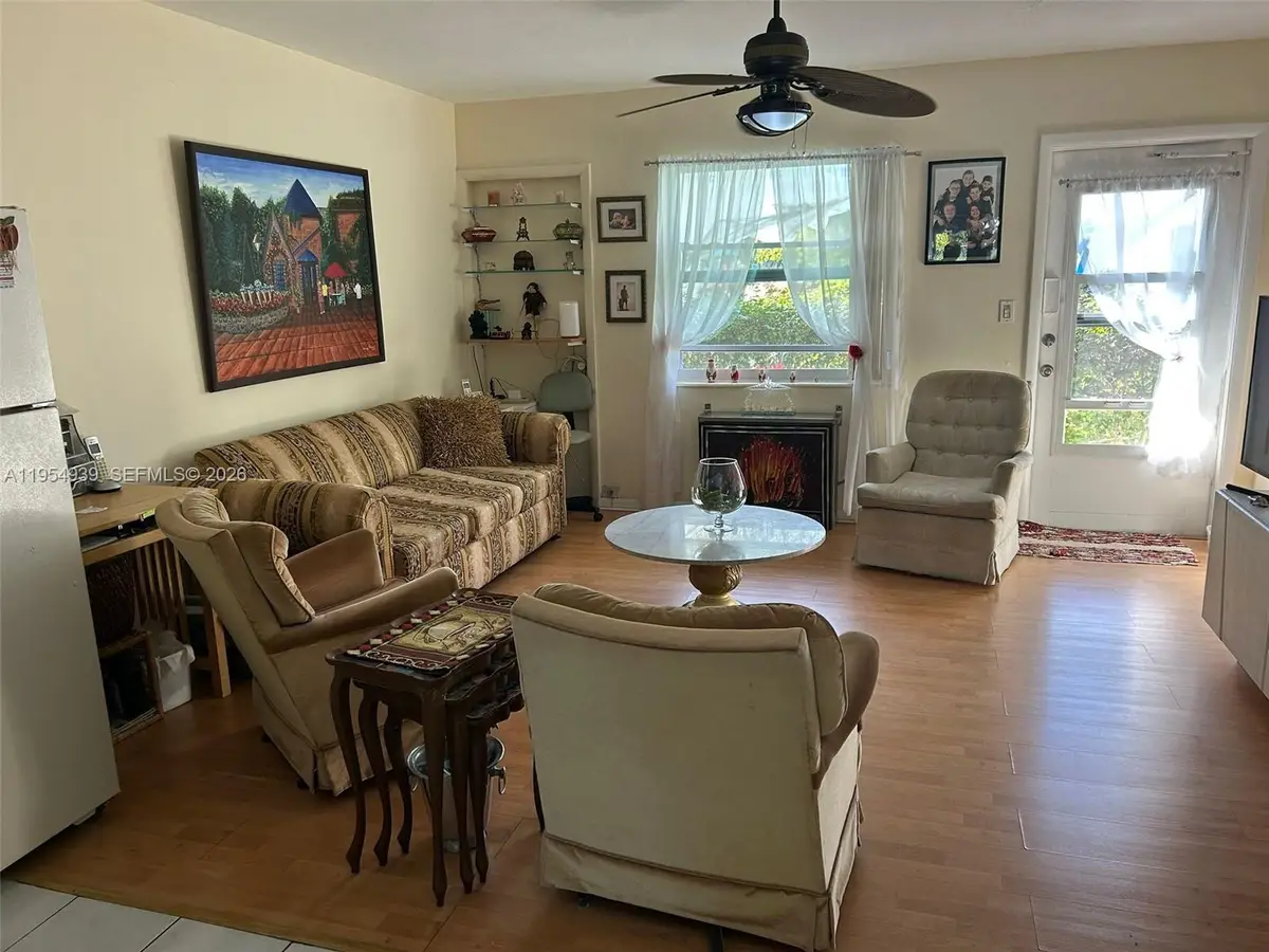 15610 NE 6th Ave #8C, Miami, FL 33162 - Image #1