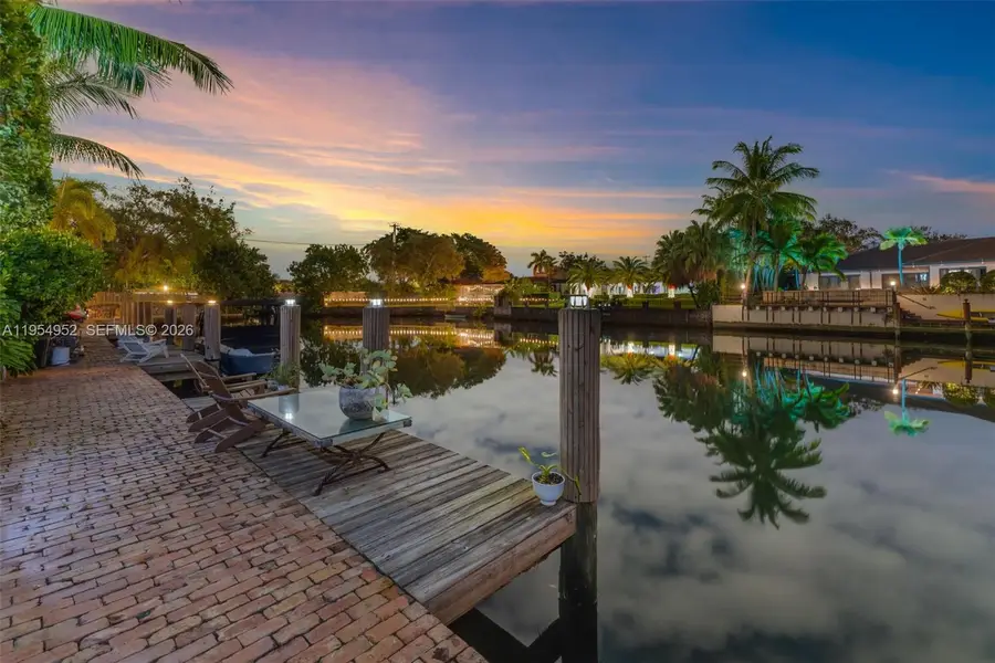 4819 University Drive, Coral Gables, FL 33146 - Image #2