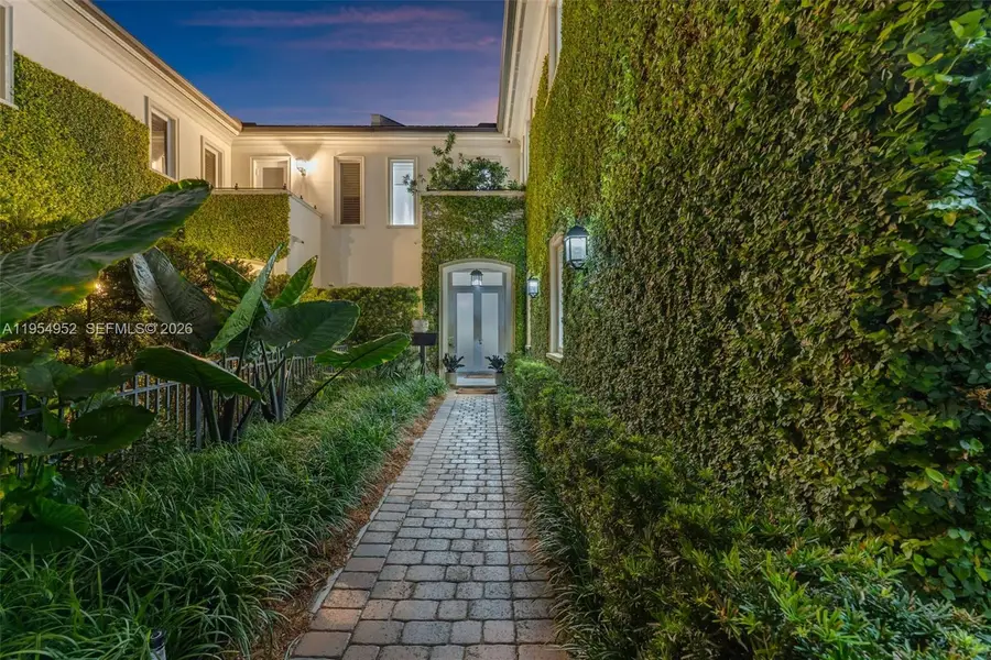 4819 University Drive, Coral Gables, FL 33146 - Image #3