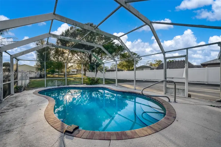 4200 Lakeview Drive, Sebring, FL Sebring - Image #2