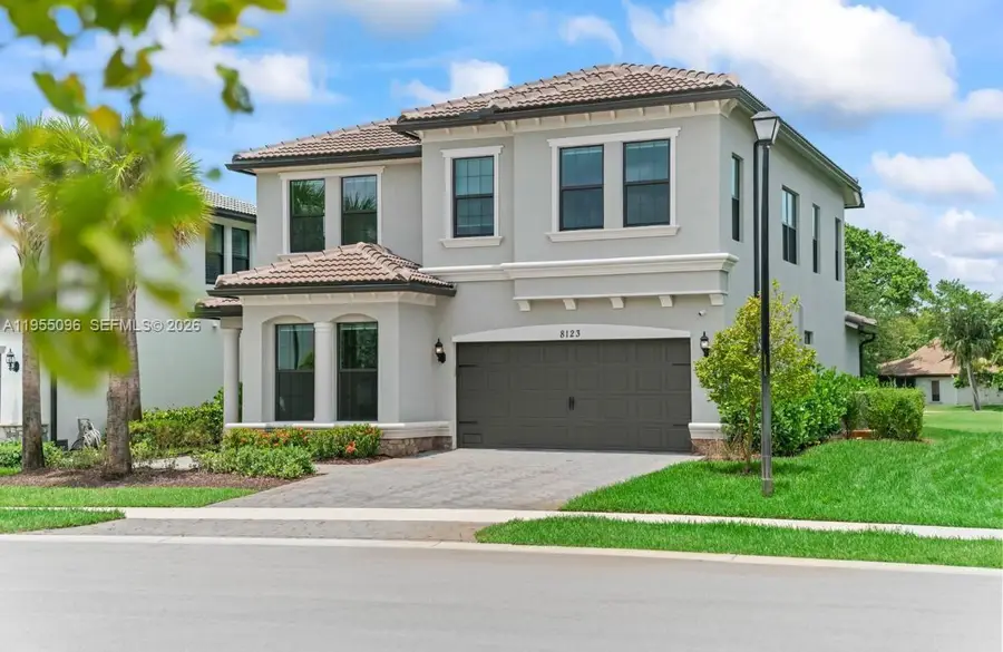 8123 NW 78th St, Tamarac, FL 33321 - #2