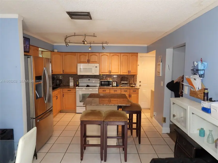 9331 NW 33rd Mnr, Sunrise, FL 33351 - #3