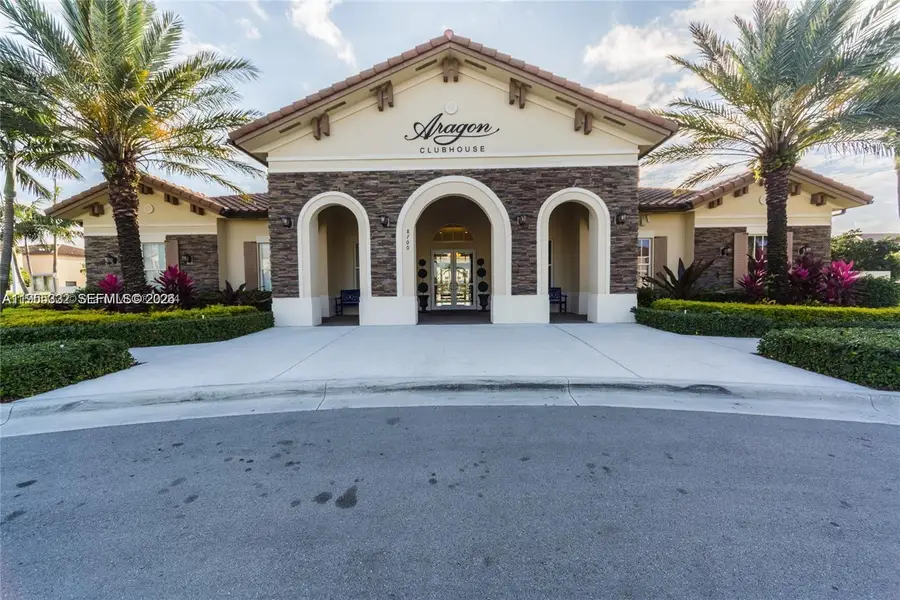 3353 W 91st Ter, Hialeah, FL 33018 - Image #2