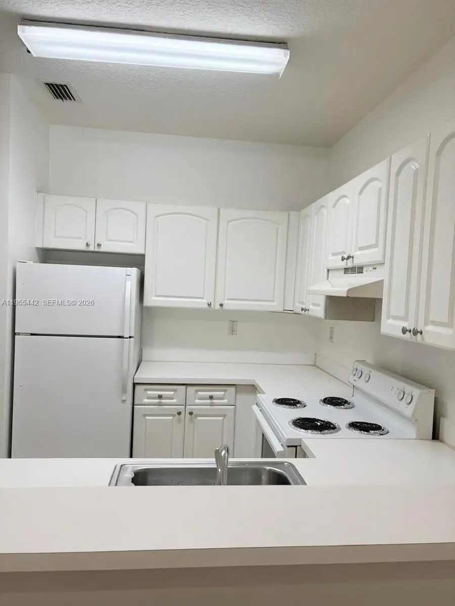 2734 Bird Ave #101, Miami, FL 33133 - Image #3