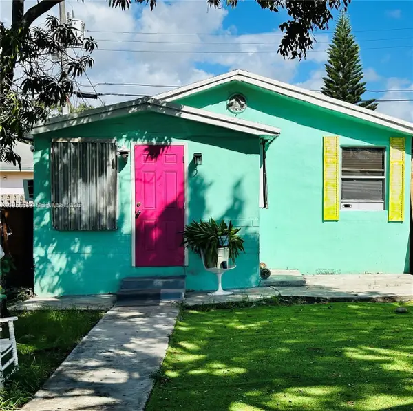 2239 Sheridan St, Hollywood, FL 33020