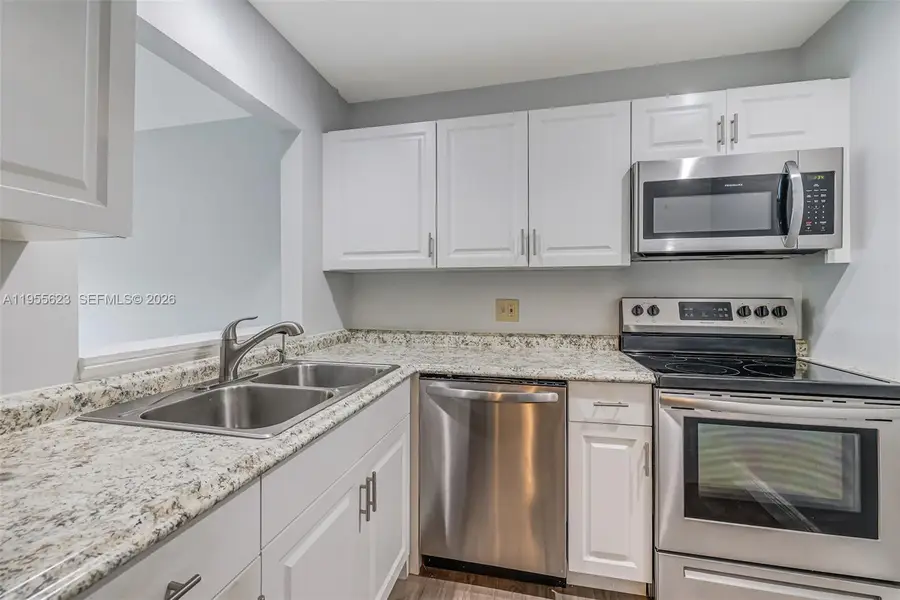 2641 Gately Dr W #902, West Palm Beach, FL 33415 - Image #2