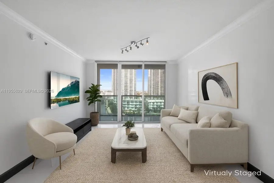 31 SE 5th St #1803, Miami, FL 33131 - Image #3