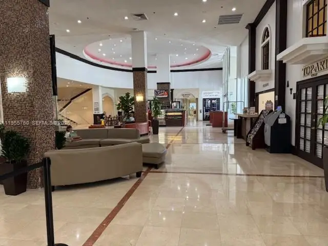 19201 Collins Avenue #534, Sunny Isles Beach, FL 33160 - Image #3