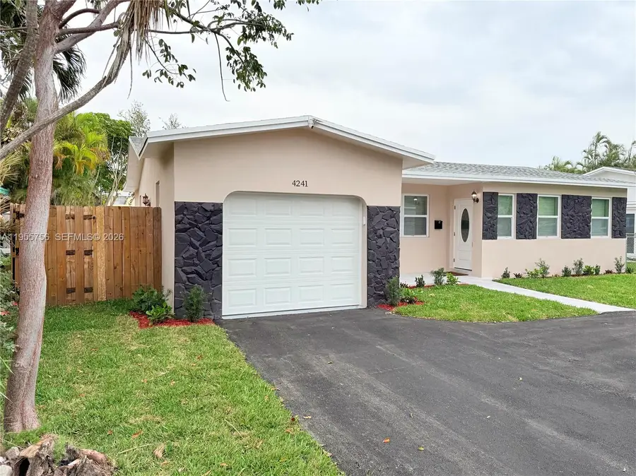 4241 Thomas St, Hollywood, FL 33021 - Image #3