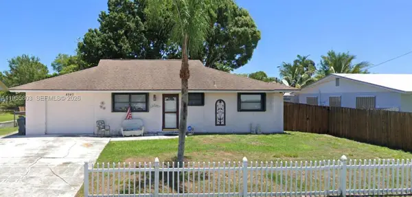 4543 SE Dryfus Ave, Stuart, FL 34997