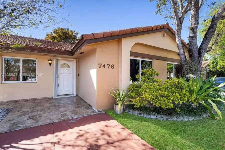 7476 SW 112th Pl, Miami, FL 33173 - Image #3