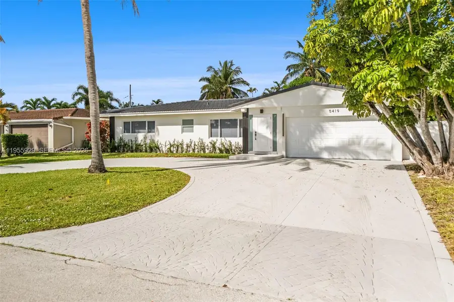 5419 NE 22nd Ave, Fort Lauderdale, FL 33308 - Image #2