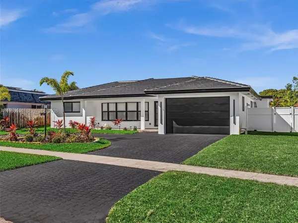 1516 N 47th Ave, Hollywood, FL 33021