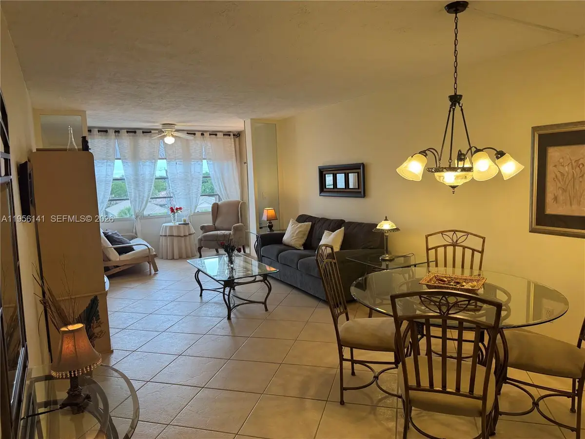 2861 Somerset Dr #407, Lauderdale Lakes, FL 33311 - Image #1