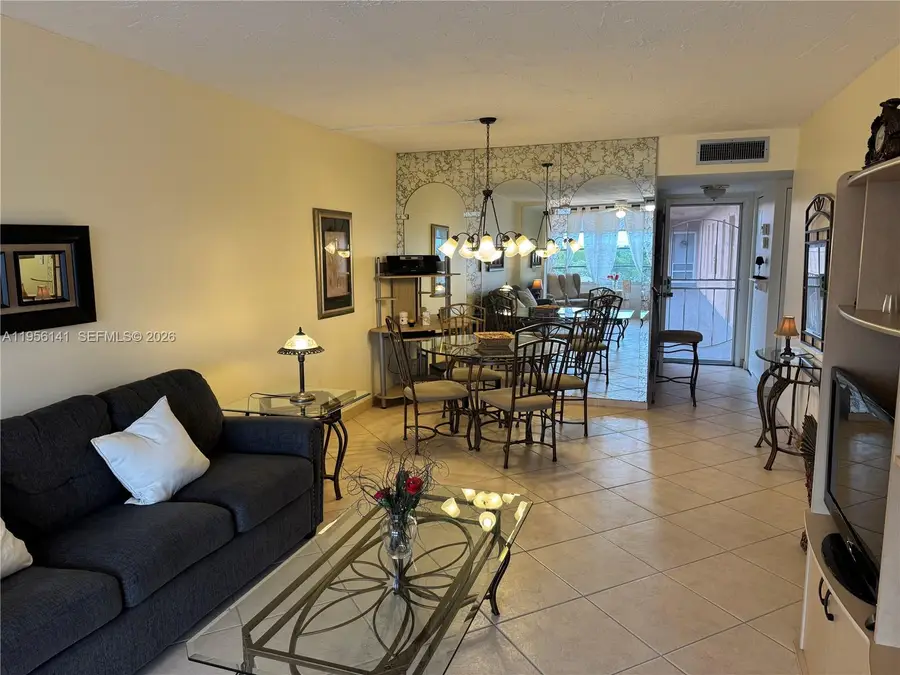 2861 Somerset Dr #407, Lauderdale Lakes, FL 33311 - Image #3