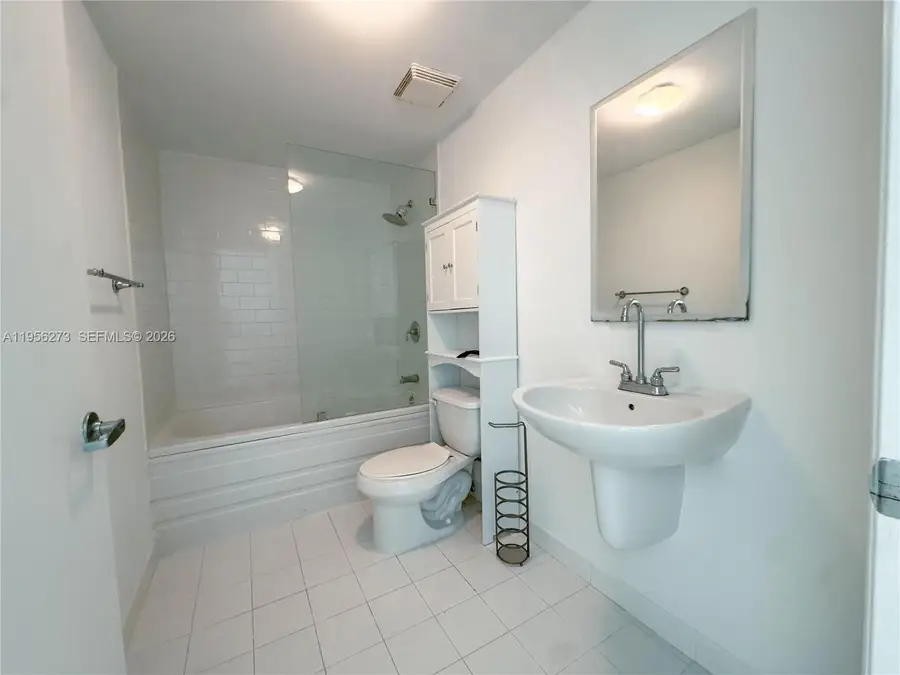 690 SW 1st Ct #2122, Miami, FL 33130 - Image #3