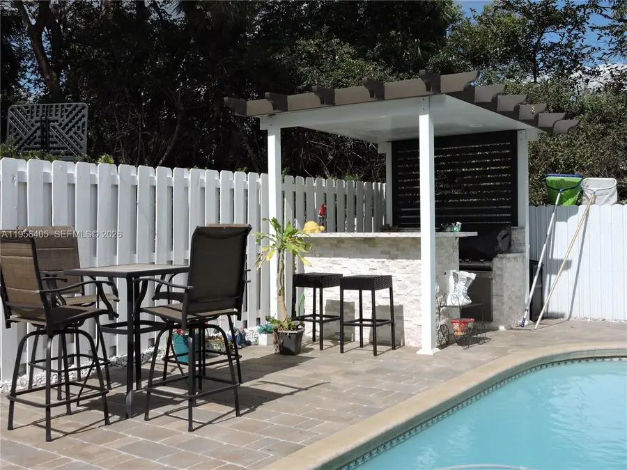 10575 SW 12th Mnr, Pembroke Pines, FL 33025 - #3