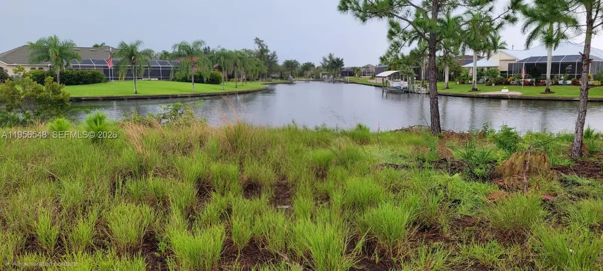 15610 Viscount Cir, Grove City Rotonda, FL 33981 - #1