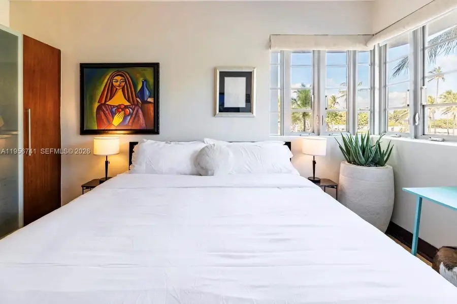 1036 Ocean Dr #B201, Miami Beach, FL 33139 - #3