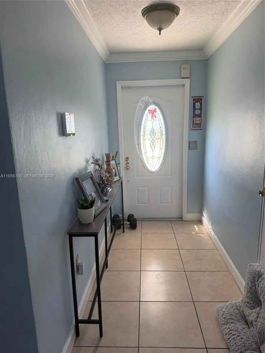 19521 NW 38th Ave, Miami Gardens, FL 33055 - Image #2