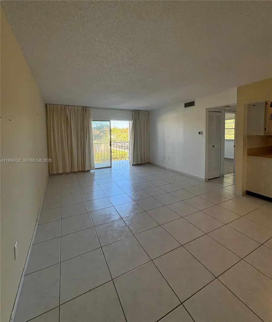 8950 NE 8th Ave #312, Miami, FL 33138 - #2