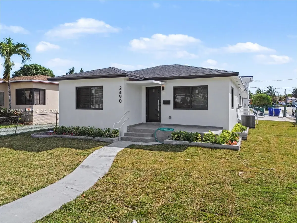 2490 SW 17th St, Miami, FL 33145 - Image #1