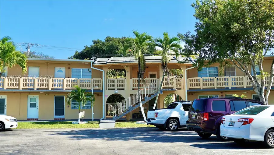 20311 NE 2nd Ave #27, Miami, FL 33179 - Image #2