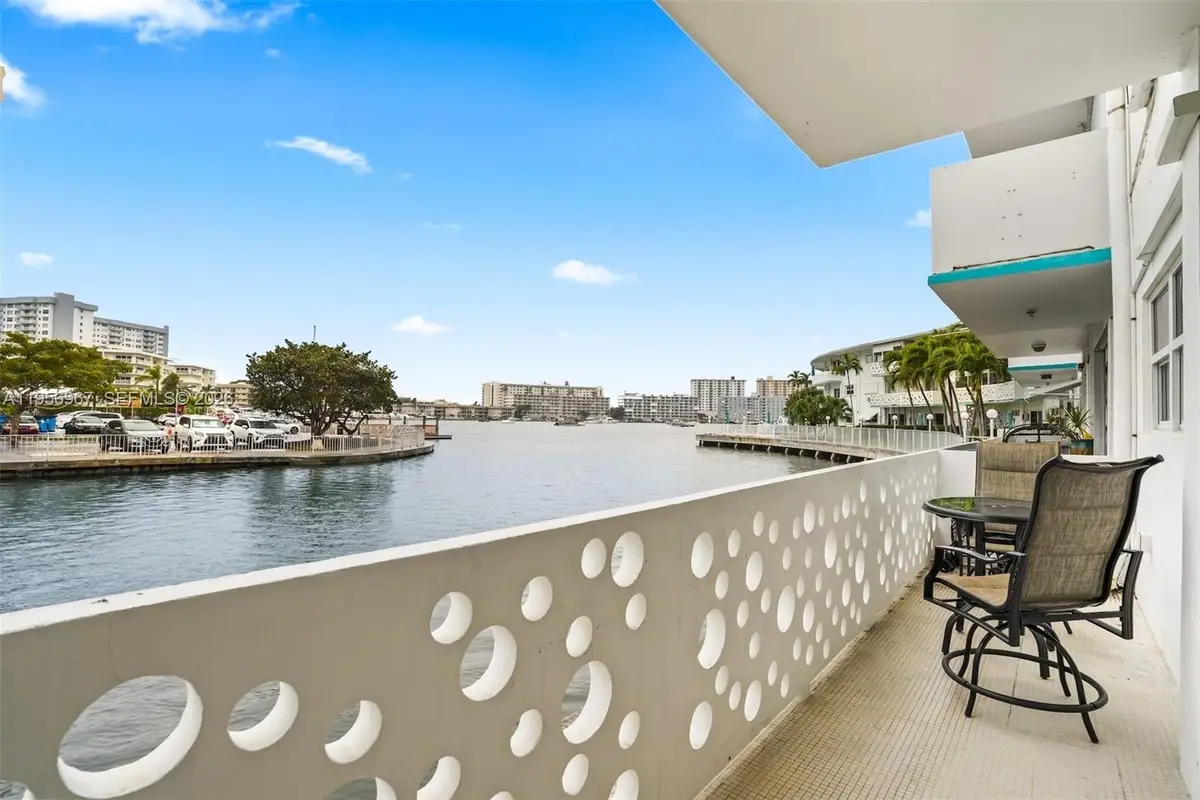 2500 Diana Dr #104, Hallandale Beach, FL 33009 - #1