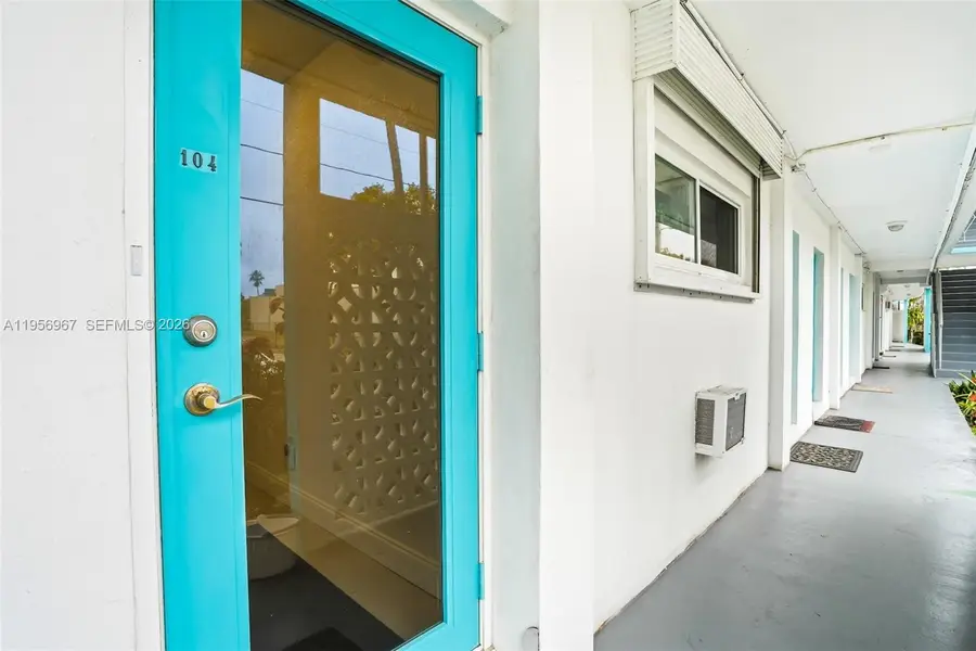 2500 Diana Dr #104, Hallandale Beach, FL 33009 - #3